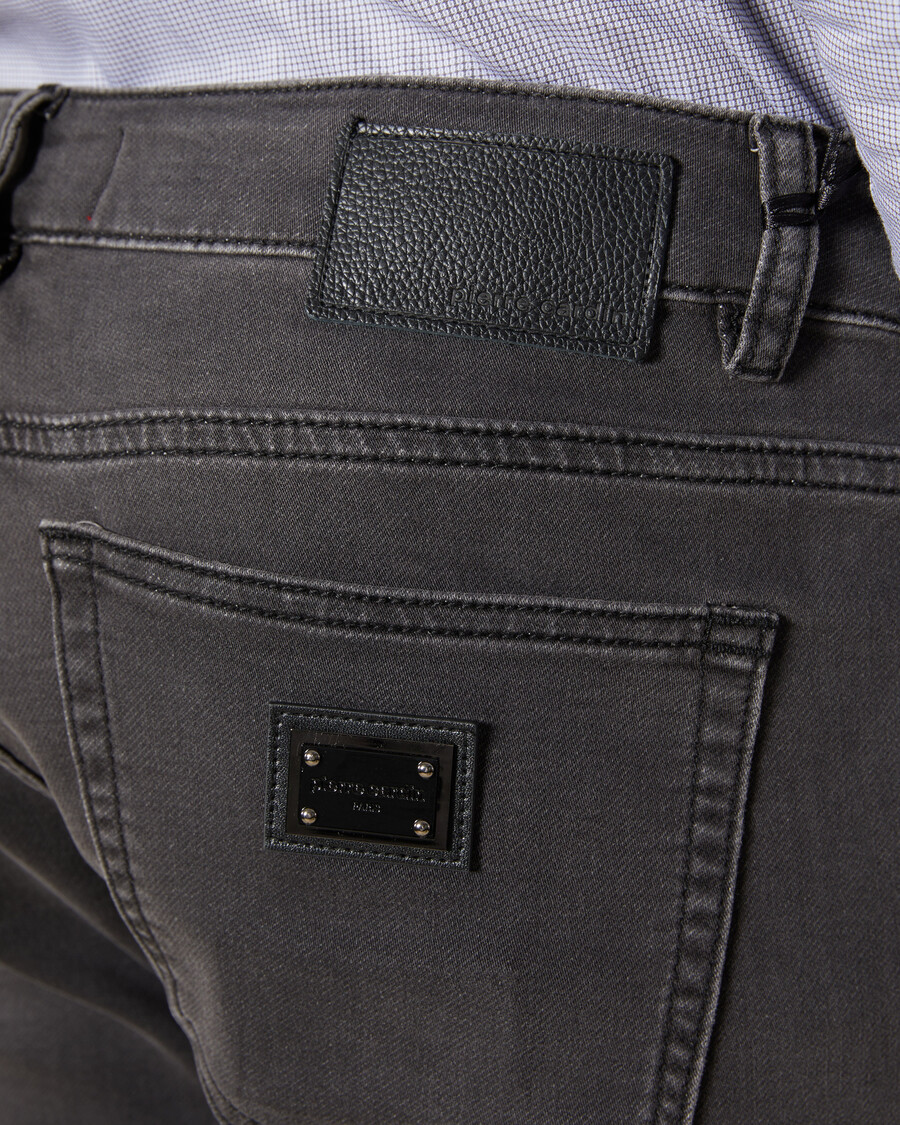 patched regular fit jeans