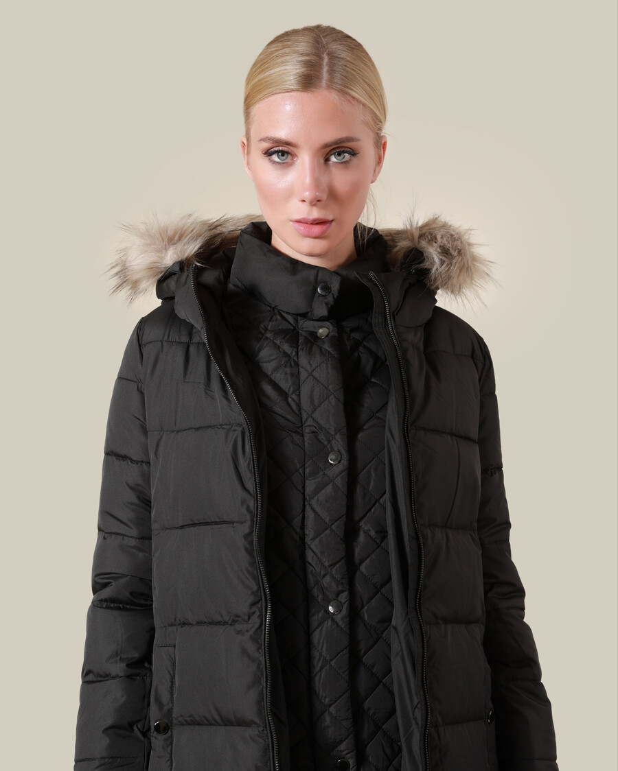 fur-trimmed puffer jacket