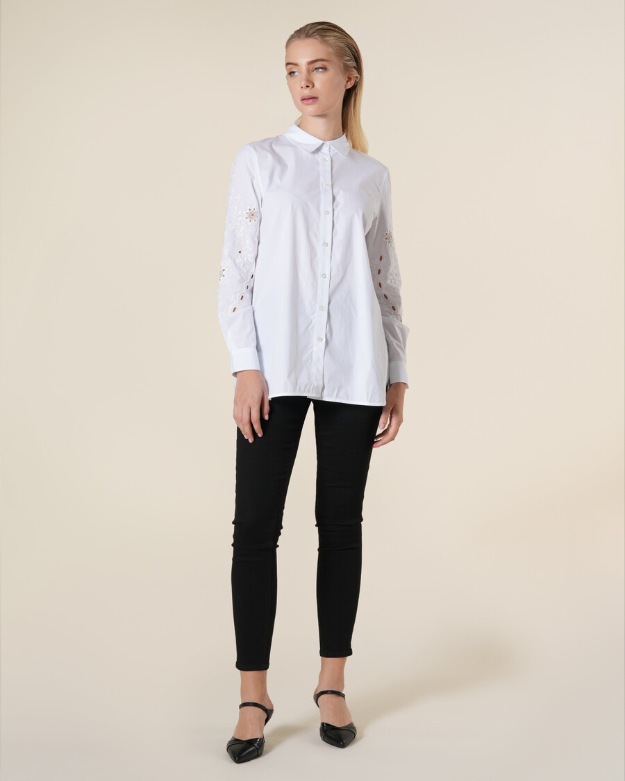white long sleeve cotton shirt