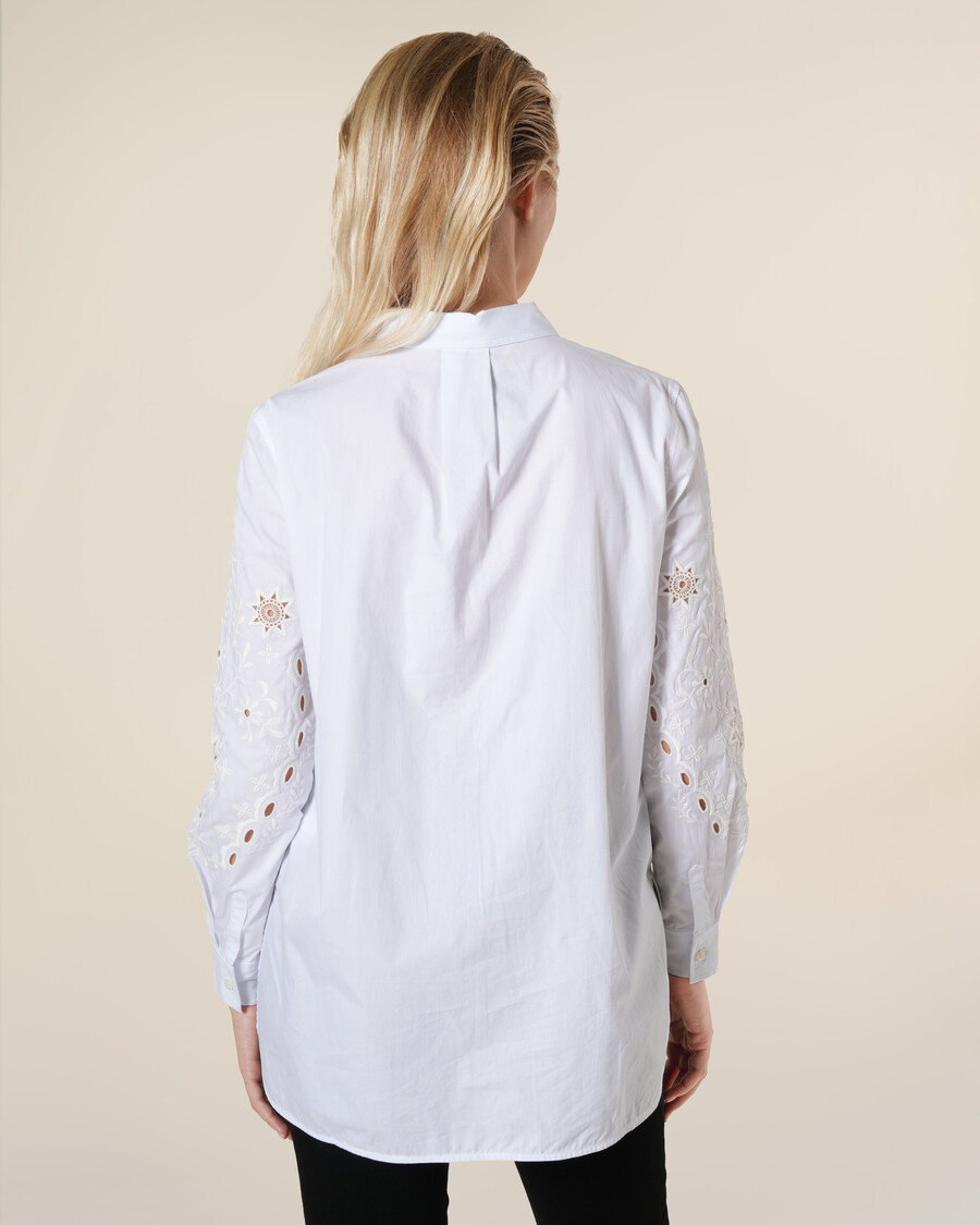 white long sleeve cotton shirt